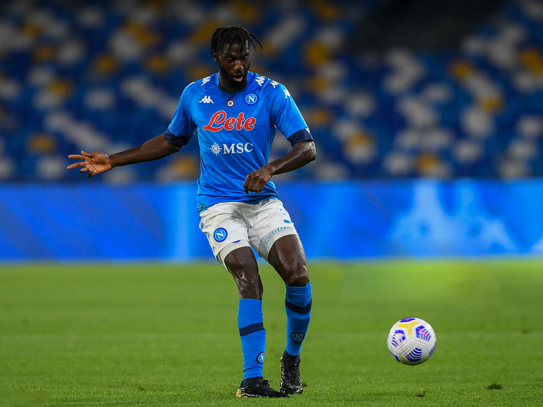 库里新星回归赛场表现惊艳，切尔西未来可期！